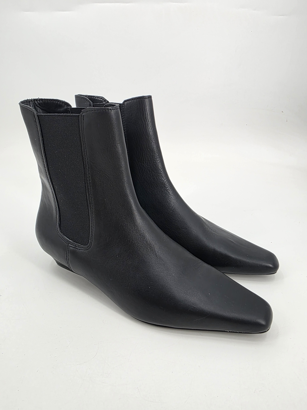 NEW Steve Madden Women's Vanesa Leather Pointy Toe Black Ankle Boots Size 8.5